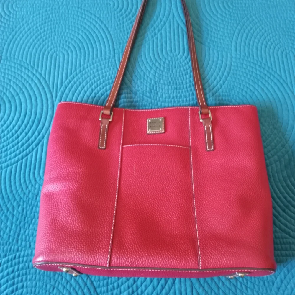 Dooney & Bourke | Lexington Red Pebble Grain Leather Tote Purse Handbag - Picture 14 of 16